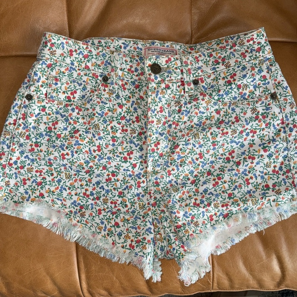 Guess Floral Shorts